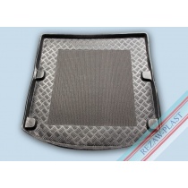 Mata do bagażnika z antypoślizgiem do: Audi A4 Limuzyna / Sedan od  2015 + gratis ! (M02036)