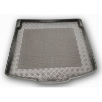 Mata do bagażnika z antypoślizgiem do: Toyota AURIS Kombi, bez Premium z pakietem komfort od 2013 + gratis ! (m017 57)